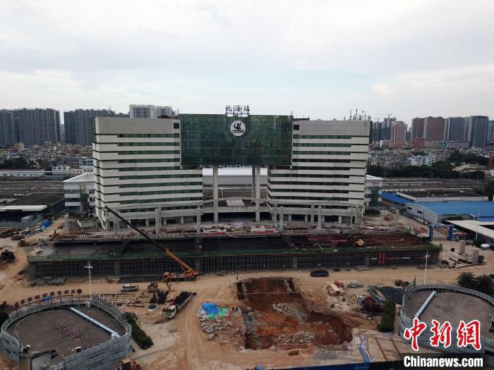 航拍北海站站改项目施工现场。 蒋雪林 摄 航拍北海站站改项目施工现场。 蒋雪林 摄