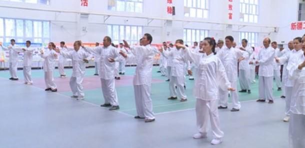 新疆生产建设兵团武术协会组织开展全民健身志愿服务活动，图片来源：国家体育总局群众体育司。