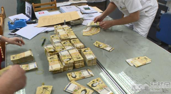 全世界赌场最痛恨的组织 赢钱才是他们的996