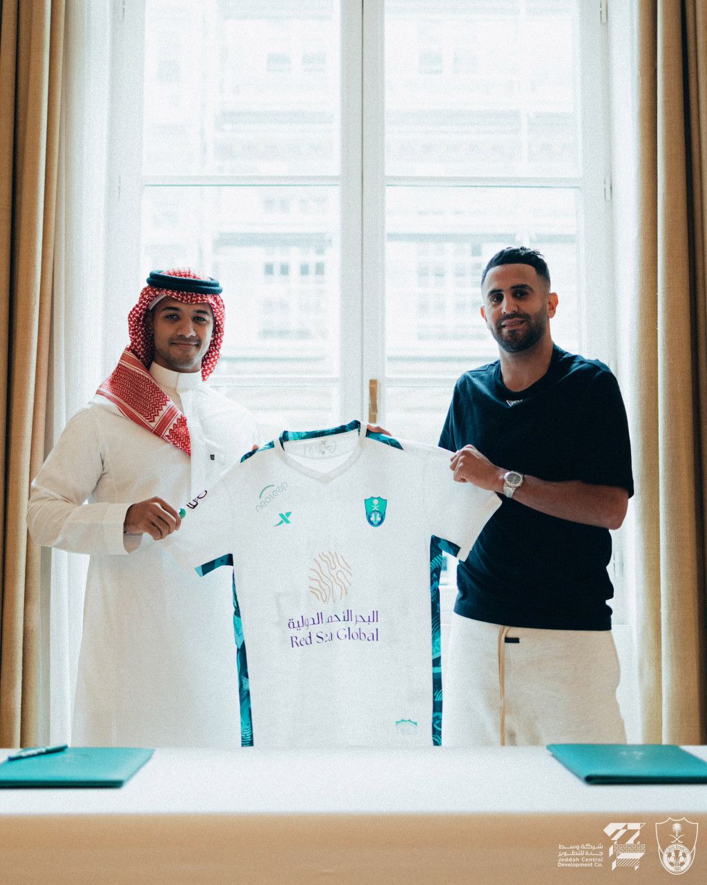 曼城和艾阿里（Al-Ahli）昨日一同宣布阿爾及利亞翼鋒馬列斯（Riyad Mahrez）投身沙特聯賽。網上圖片