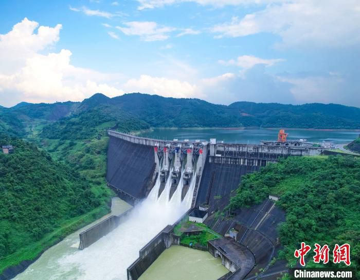白色水利枢纽 珠江航务管理局供图