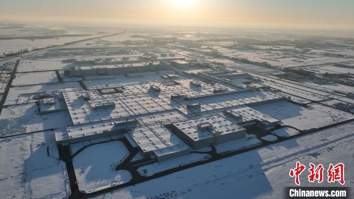 资料图：华晨宝马铁西工厂总装车间航拍外景。 中建二局北方公司 摄