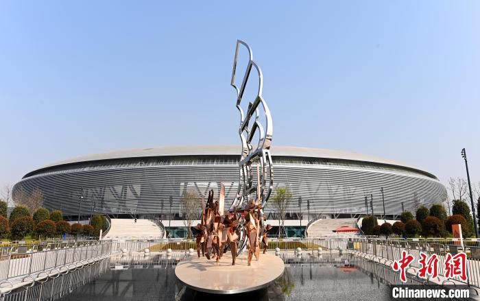 成都大运会49个新(改)建场馆全部完工。　安源 摄