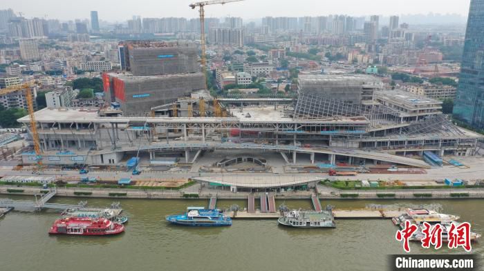 广东省重点文化工程“三馆合一”项目主体结构封顶 中建三局供图