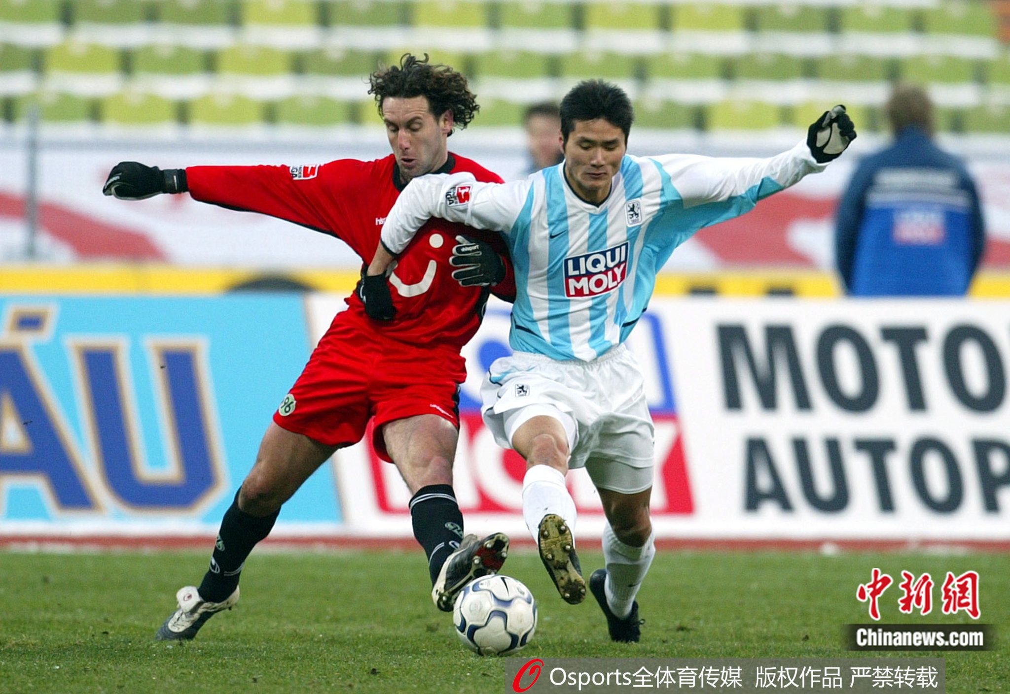 邵佳一留洋德甲时期。图片来源：Osports全体育图片社