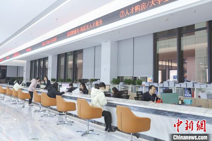 长沙高新区人才综合服务中心。　汪磊 　摄