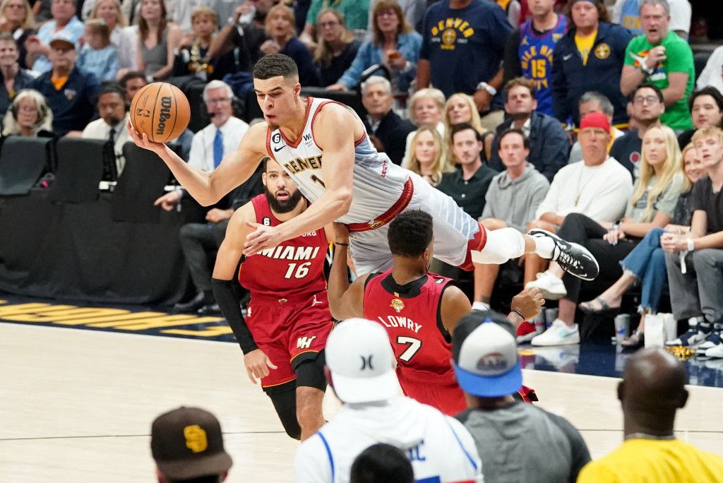 NBA盃勝方每人可獲50萬美元。Reuters