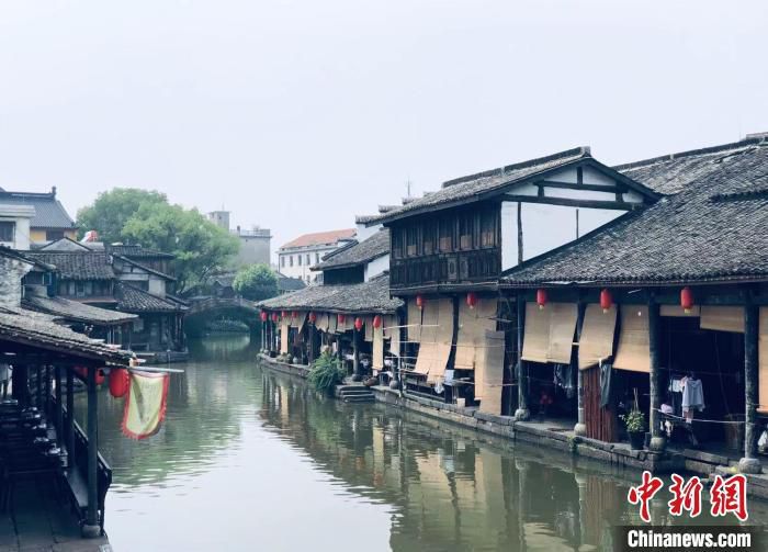 浙江绍兴水乡一景。方堃 摄

