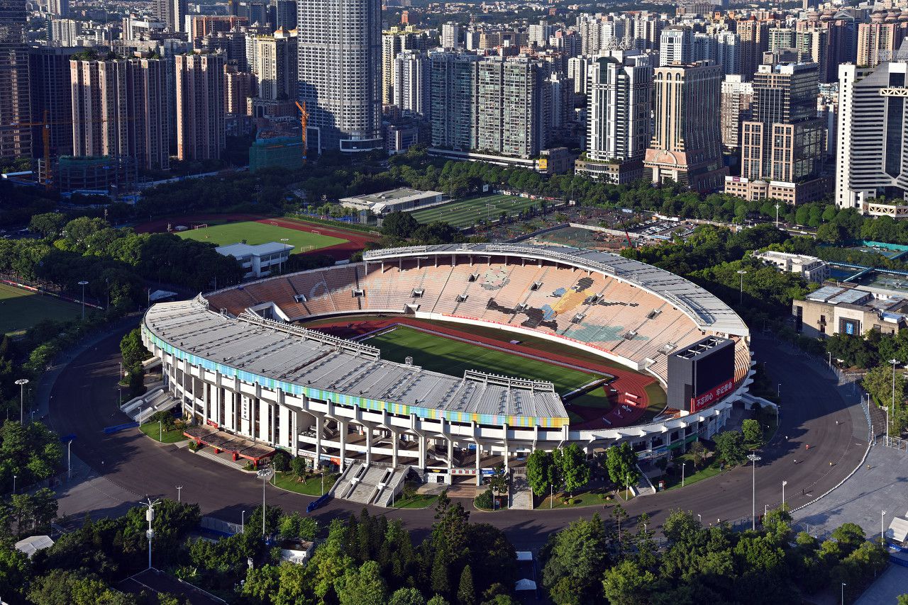 中超广州赛区因天气调整部分场次比赛地，涉及广州队两场比赛