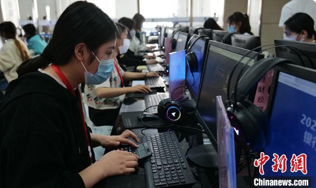 图为兰州资源环境职业技术大学组织开展技能培训。(资料图) 兰州资源环境职业技术大学供图
