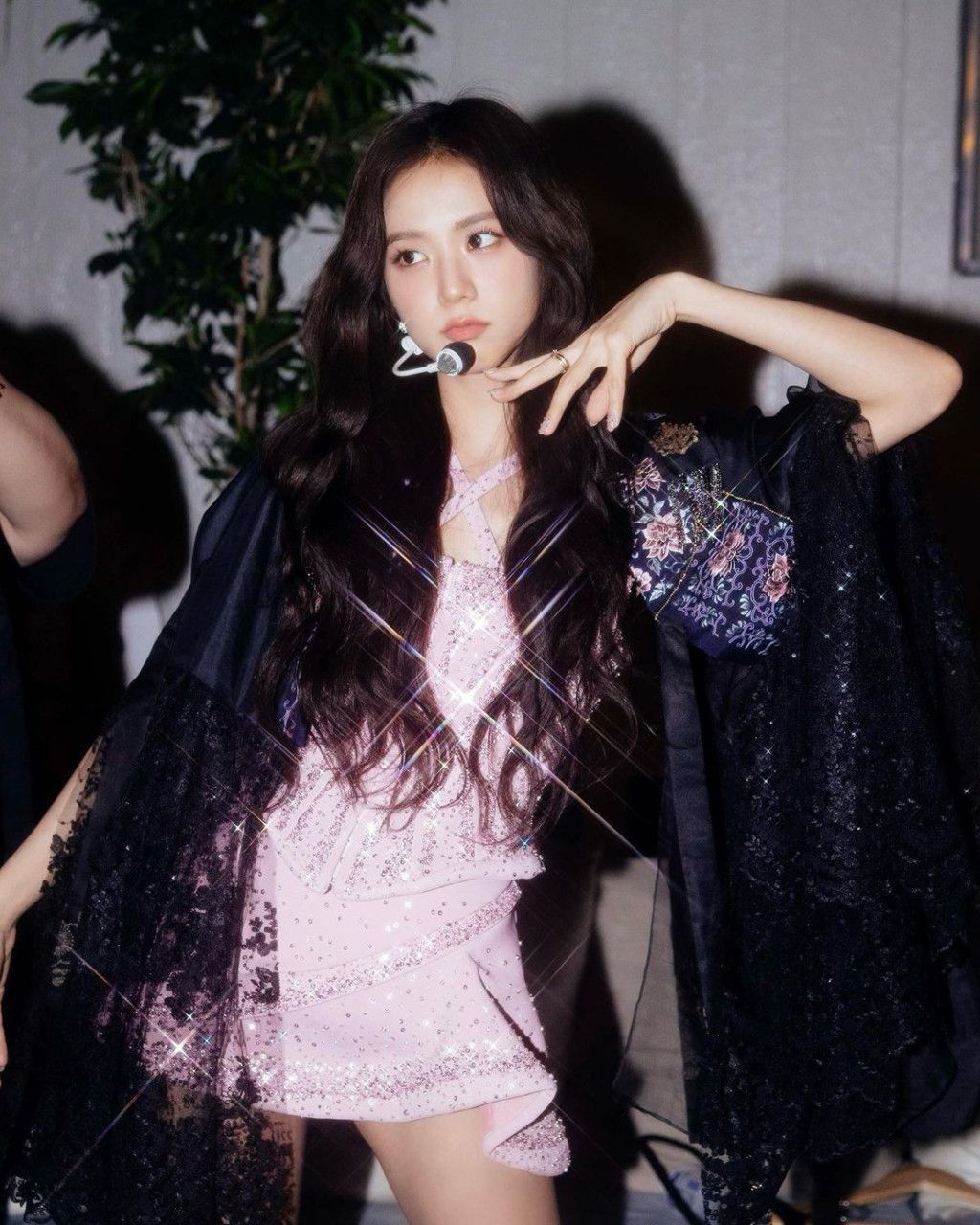 Jisoo@blackpink一曲《Flower》瘋魔全球粉絲。網上圖片