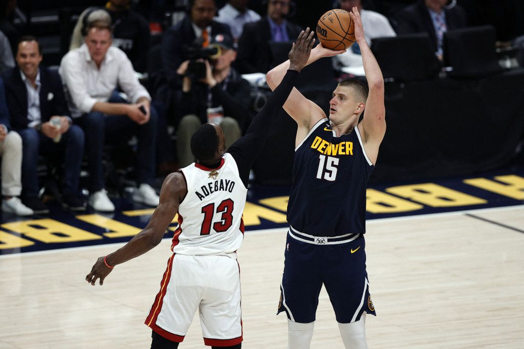 NBA盃勝方每人可獲50萬美元。Reuters