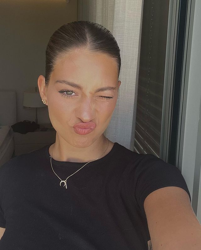 夏維斯的女友/未婚妻Sophia Weber是一名德國模特兒，在Instagram有超過38萬名粉絲。網上圖片