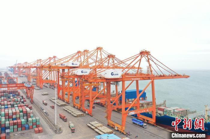 图为广西北部湾港。　广西北部湾国际港务集团有限公司供图