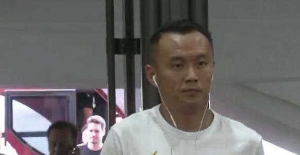 范晓冬谈淄博烧烤：卑微的热情还是要注意，风头过后就是是非