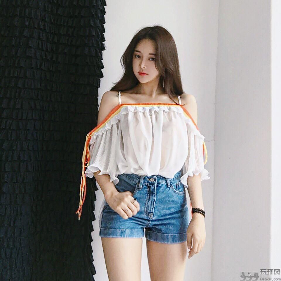 赵敏英- 最新Ig私房美图_1