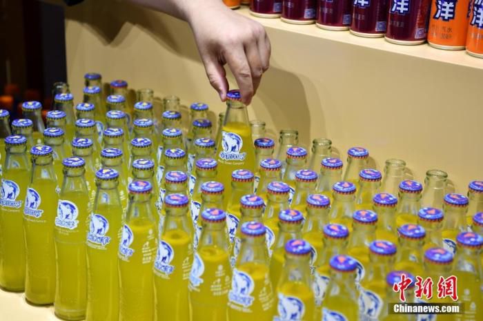 资料图：北冰洋汽水。 中新社记者 崔楠 摄