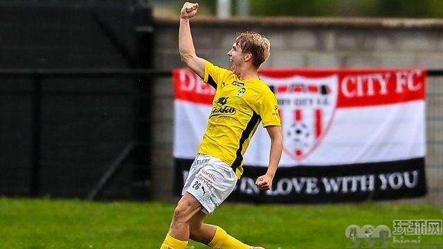 库普斯vs赫尔火花