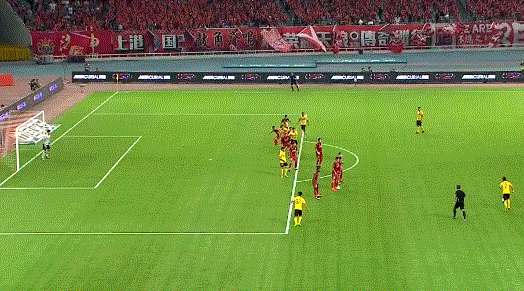 玩球赛报：恒大0-0上港6场不败 郑智击中横梁高拉特失点
