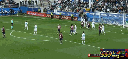 西甲-皇马客场2-1险胜 C罗梅开二度铁卫伤退