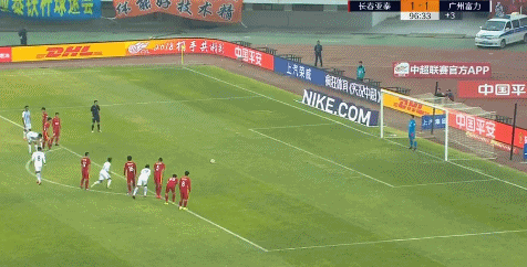 中超-亚泰1-2富力遭4轮不胜 补时判2点球雷鸟绝杀