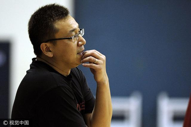 玩球消息：福建男篮宣布张德贵离职 范斌或接任球队主帅