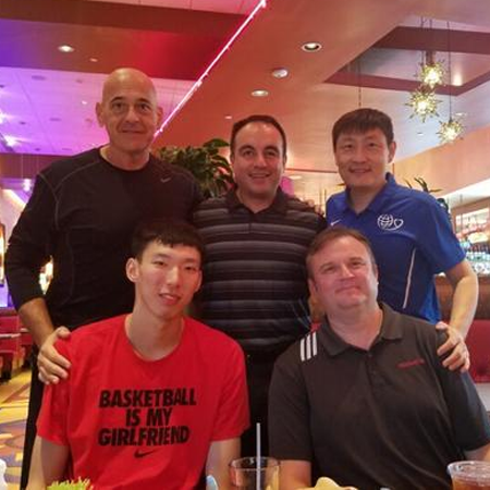 玩球头条：独家-周琦将加盟火箭 成第六位登陆NBA的中国人
