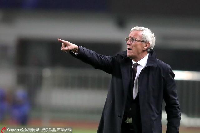 玩球头条：里皮三度变阵堪称大师 国足战术性击