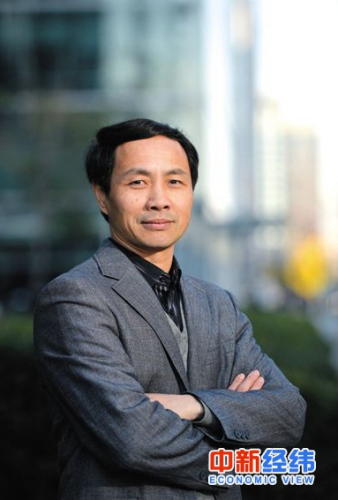 作者 董登新(武汉科技大学金融证券研究所所长、教授，中新经纬特约专家)