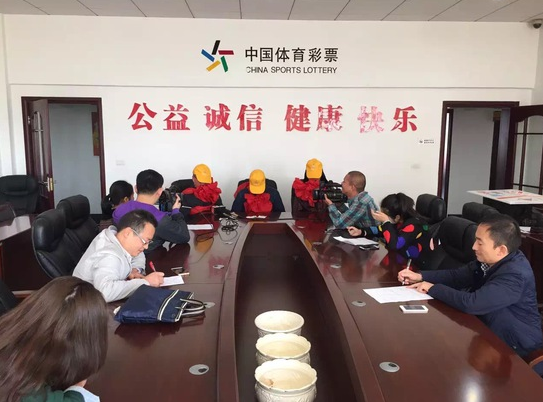 辉哥说彩:37亿奖池2次险被清 如此倍投是何心理