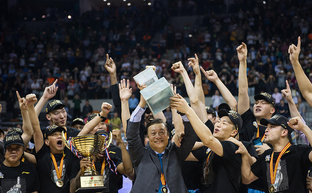 玩球头条：独家-周琦将加盟火箭 成第六位登陆NBA的中国人