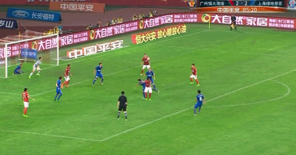玩球赛报：恒大3-2申花豪取6连胜 暴力鸟破僵于汉超绝杀