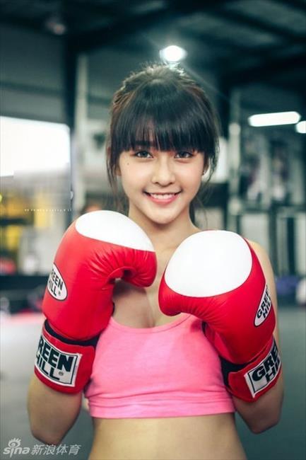 体坛花边：越南19岁美女拳击手黎颜性感私照 19岁早已身家过亿