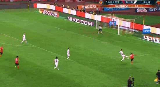 玩球赛报：恒大3-2终结上港6连胜 于汉超传射高拉特绝杀