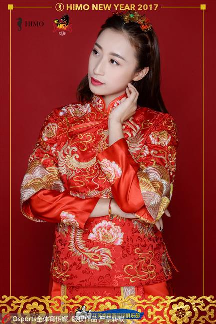 玩球画报：江苏男篮啦啦宝贝新春拜年写真 俏皮可爱盛装迎新年