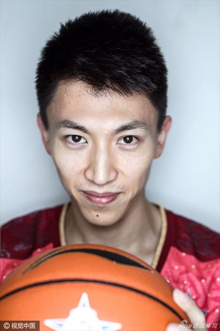 玩球资讯：2017CBA全明星正赛 马布里领衔玩转全明星