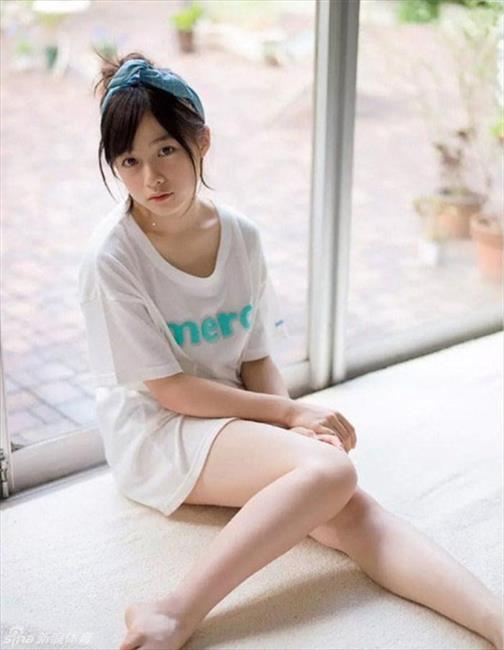 玩球小报：日本千年一遇美少女桥本环奈篮球写真 清纯可人性感惹火
