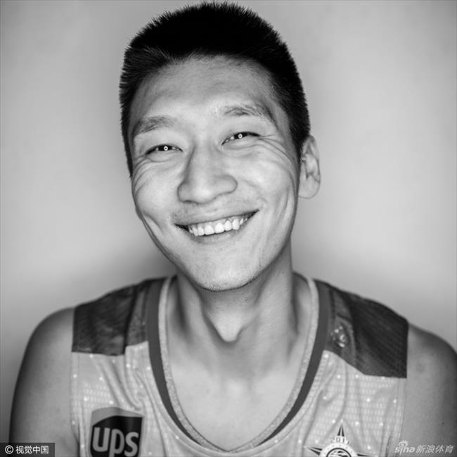 玩球资讯：2017CBA全明星正赛 马布里领衔玩转全明星