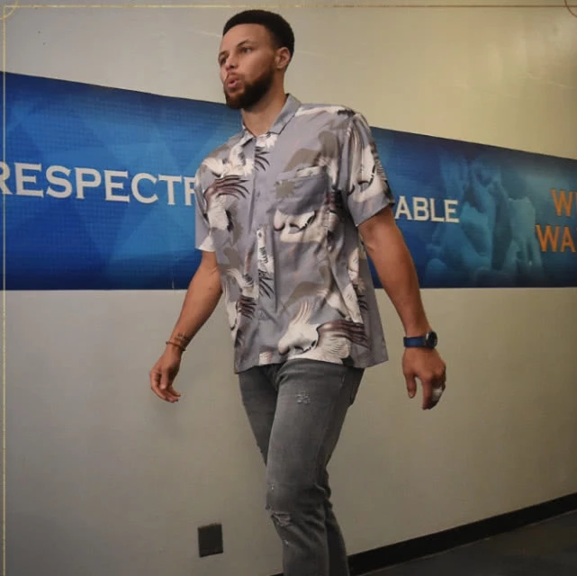 NBA总决赛G3发生了啥？詹皇单核带队有多难 库里体会到了