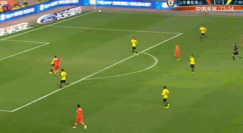 玩球赛报：鲁能2-1逆转首胜恒大 吉尔首球塔神复出绝杀
