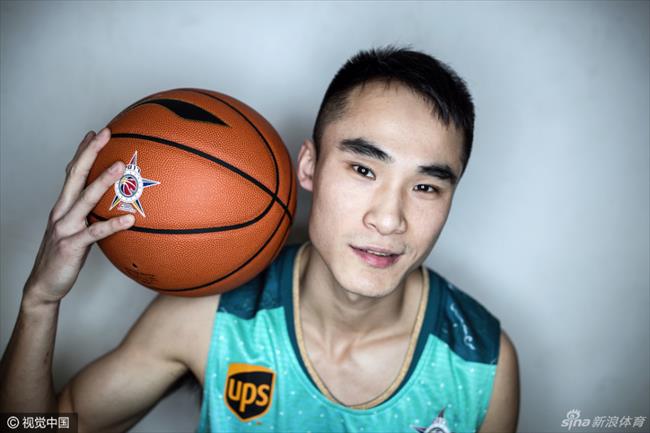 玩球资讯：2017CBA全明星正赛 马布里领衔玩转全明星