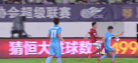 玩球赛报：恒大2-1苏宁继续领跑 阿兰献两球李学鹏染红