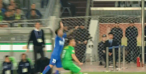 玩球赛报：国安2-1申花斩3轮首胜 后防送礼伊尔马兹绝杀
