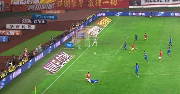 玩球赛报：恒大3-2申花豪取6连胜 暴力鸟破僵于汉超绝杀