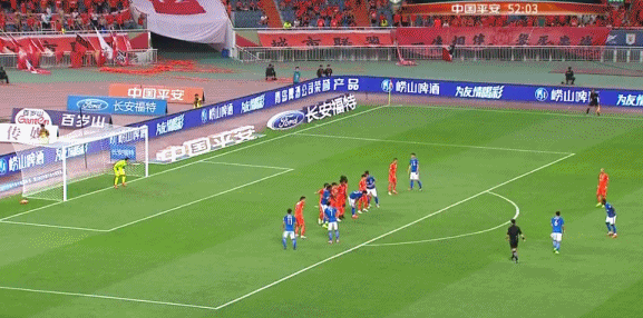 玩球赛报：鲁能3-2建业杀入前四 吴兴涵闪电战塔神两球