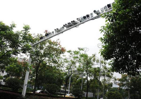 扑克新闻:天才、赌王、破产者,一个德州扑克高手的大败局|真实故事