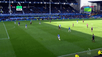英超-阿森纳5-2胜埃弗顿 厄齐尔传射鲁尼破门