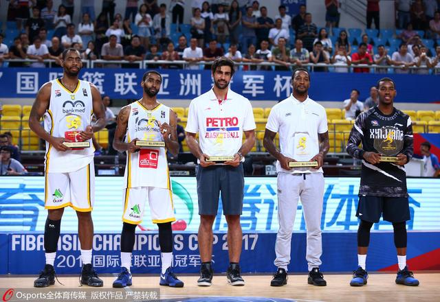 玩球资讯：2017篮球亚冠最佳阵容 亚当斯领衔三CBA旧将