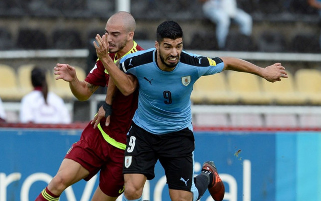 玩球资讯：南美区积分形势 5队混战争2.5席 阿根廷取胜才能出线