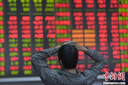创业板创下新低后迎来暴涨，抄底机会来了吗？